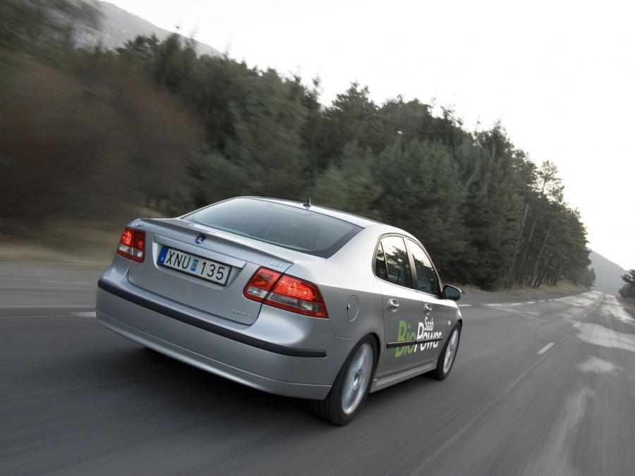  Saab 9-3 BioPower Sport Sedan 2006 года  (фото 9 из 10)